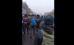 Duże poruszenie na koczowisku w rejonie Kuźnicy. Wzmocniono wojska operacyjne