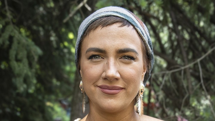 Tóth Gabi fotón mutatta meg, milyen sminkben lép fel