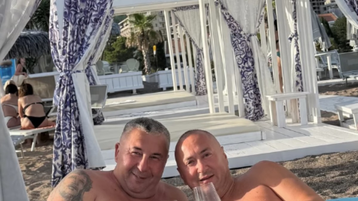 Đani i Makarona na plaži