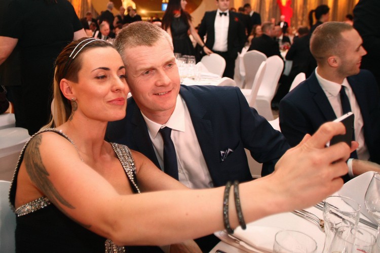 Tak polscy sportowcy bawili się ze swoimi pięknymi żonami na Balu Mistrzów