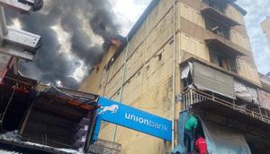 Balogun Market fire under control – Lagos Fire Service (TVCNews)