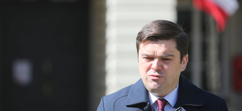 Ministerstwo Zdrowia: Ograniczyliśmy transmisję poziomą koronawirusa. Co to oznacza?