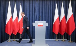 "Adrian postanowił być prezydentem Dudą". Internet komentuje zapowiedź weta ustawy o Sądzie Najwyższym i KRS