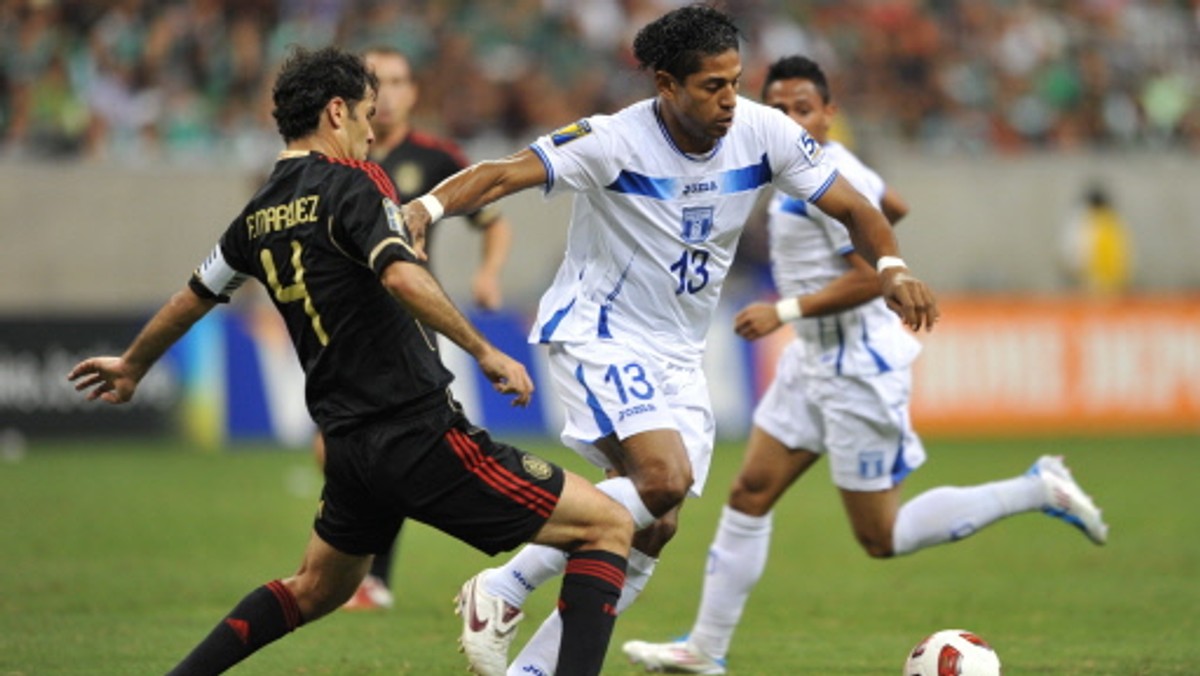 Honduras pokonał Wenezuelę 2:0 w towarzyskim meczu piłkarskim, który odbył się w Fort Lauderdale na Florydzie. Bramki strzelił były napastnik PGE GKS Bełchatów Carlos Costly - w 58. i 68. minucie.