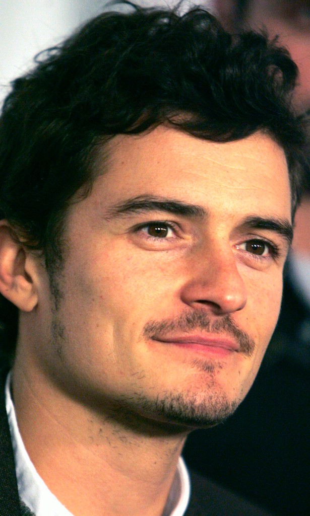 Orlando Bloom w trójkącie miłosnym