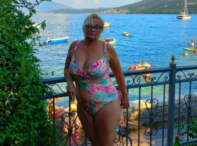 "Kancer se sam uselio, ali ja ga teram!" Milica Dugalić POKAZALA SNAGU UZ OSMEH i BEZ KOSE: "Nadam se da ću da pobedim" (FOTO)