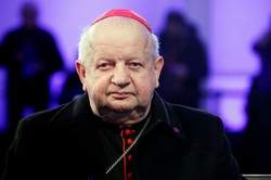 Kard. Dziwisz: Prymas Tysiąclecia i Jan Paweł II wspólnie prowadzili Polskę do wolności