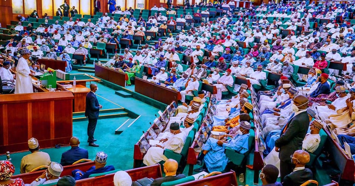 Buhari proposes N20.5 trillion for 2023 budget - Vimarsana News