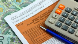 Nierówne zarobki w małżeństwie? To prosty sposób na wysoki zwrot podatku przy rozliczeniu rocznym PIT