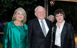 Zbigniew Grycan też zaszczepiony poza kolejnością. OŚWIADCZENIE