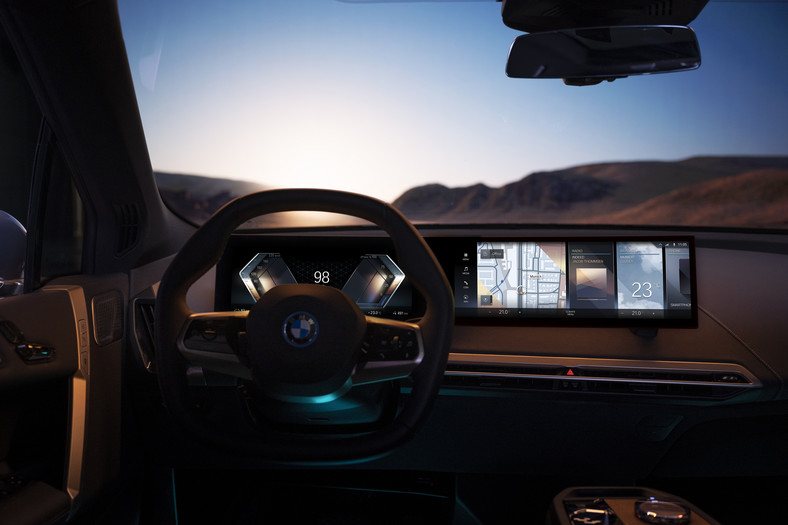 BMW iDrive 8