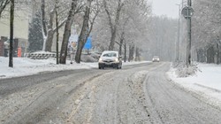 Ekstremalne warunki pogodowe. Wszystkie uczelnie w mieście odwołały zajęcia
