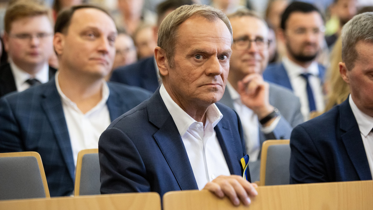 Donald Tusk: Ziobro droższy niż czereśnie