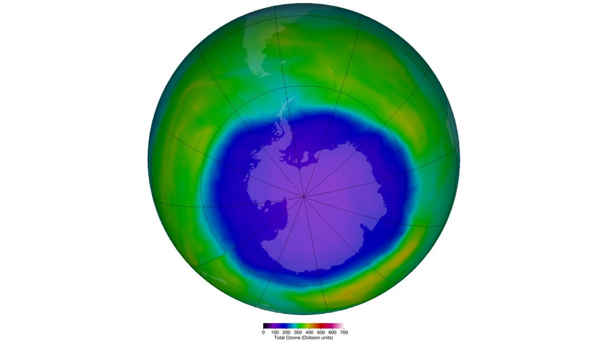 Dziura ozonowa nad Antarktydą powiększyła się i zbliża się do rekordowych pomiarów zanotowanych w 2000 roku - podała Światowa Organizacja Meteorologiczna, która jest agendą ONZ.