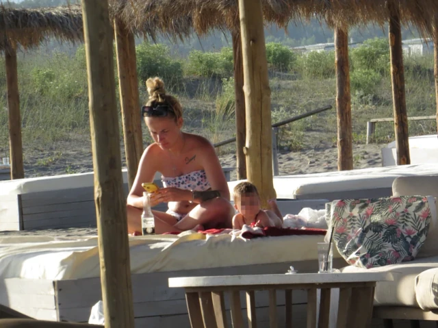 "Nikad ti ništa neće faliti pored mene" Milica Veličković ćerki slavi prvi rođendan: "Plakala sam od sreće, tuge, brige, usamljenosti"