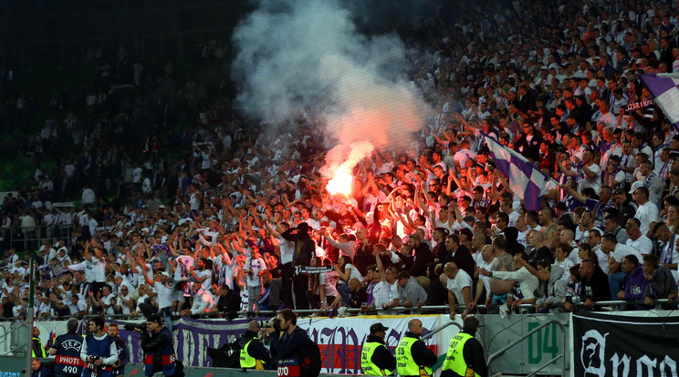 Ki akarják űzni a stadionokból a rasszizmust/Fotó: Pozsonyi Zita