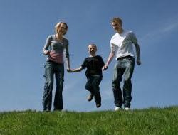 Wojna i COVID-19 wywróciły demograficzny stolik [RAPORT]