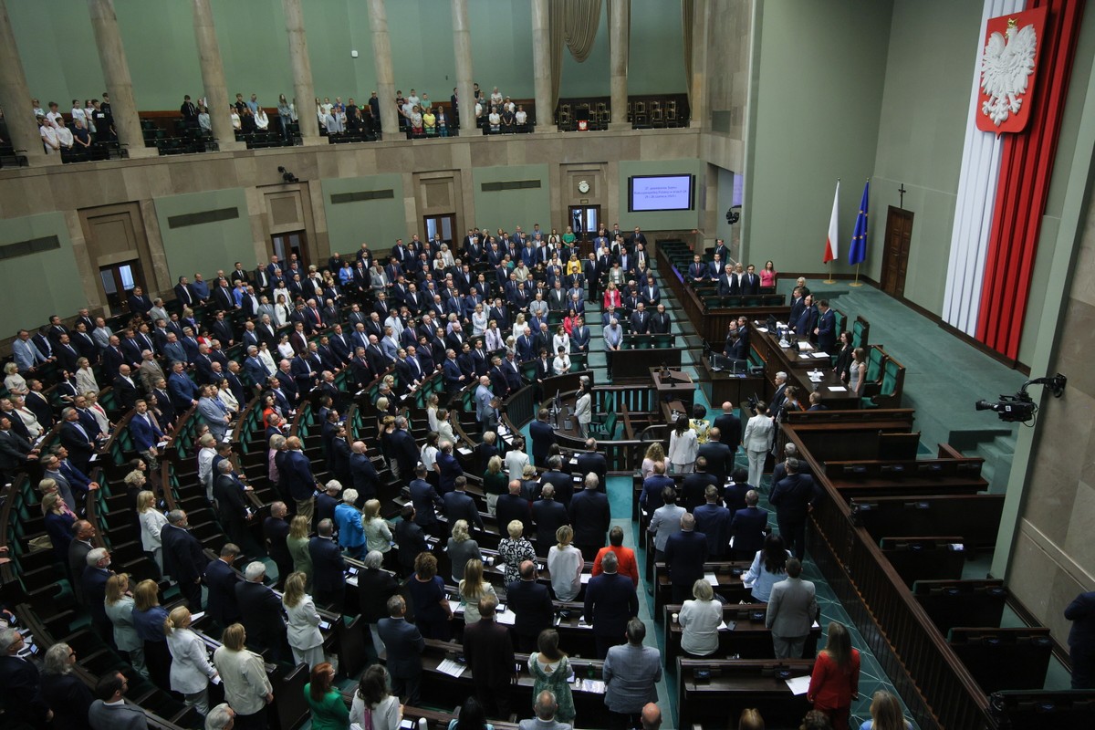 Mocny początek posiedzenia Sejmu. Pierwsze ustawy przegłosowane