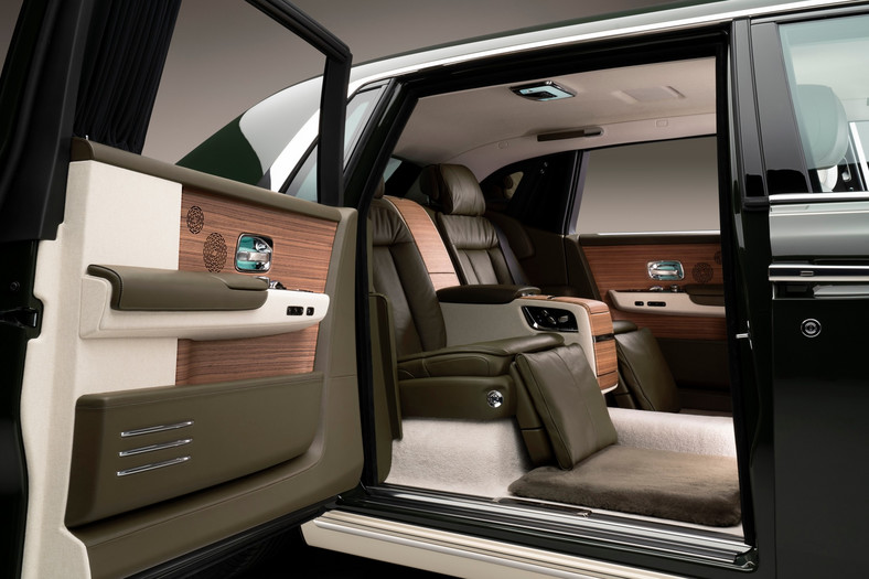  Rolls-Royce Phantom Oribe