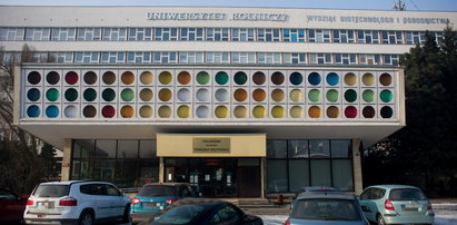 Mimo pandemii krakowska uczelnia przeprowadzi stacjonarnie część egzaminów. Studenci się boją
