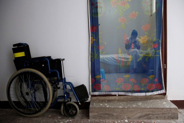 The Wider Image: China's cancer patients far from home