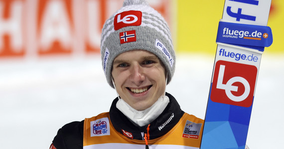 Skoki narciarskie. Puchar Świata: Granerud ucieszył się z norweskiego podium - Sport