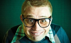 Incele, czyli prawiczki, którzy nienawidzą kobiet. Czy powinniśmy im zapewnić prawo do seksu?