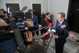 Grodzki: Rozpatrywanie w parlamencie tzw. ustawy bezkarnościowej to skandal, bardziej przypomina to rodzinę Soprano