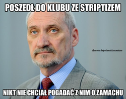 Upały, pierwsze komunie i imprezowi politycy. Z tego śmiał się internet