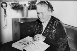 Marija Montesori smislila je ovo ŠOKANTNO PRAVILO o vaspitanju dece: Začudiće vas njen stav o deljenju igračaka, jer SVI RODITELJI U SRBIJI rade suprotno