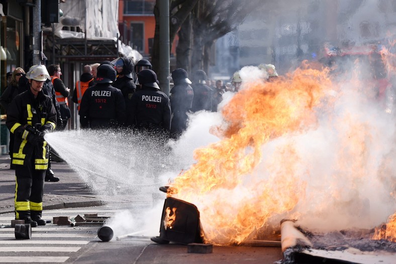 Protesty pod siedzibą EBC we Frankfurcie (3), 18.03.2015