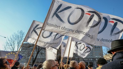 zwolennicy KOD