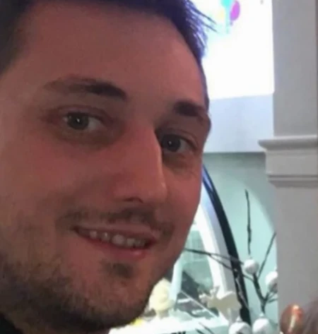 Nenad Conić, Danijelin suprug