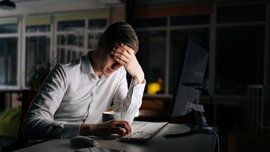 nawet 962 zł więcej do wypłaty w lutym 2026. pracodawca ma obowiązek wypłacić te pieniądze