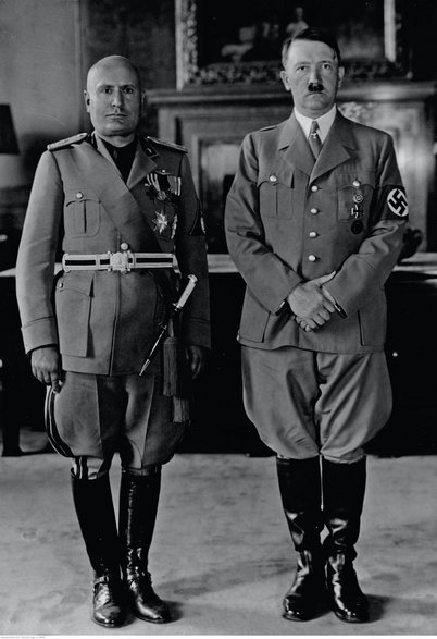 Wspólne zdjęcie Hitlera i Mussoliniego wykonano w 1940 roku podczas wizyty włoskiego dyktatora w Monachium