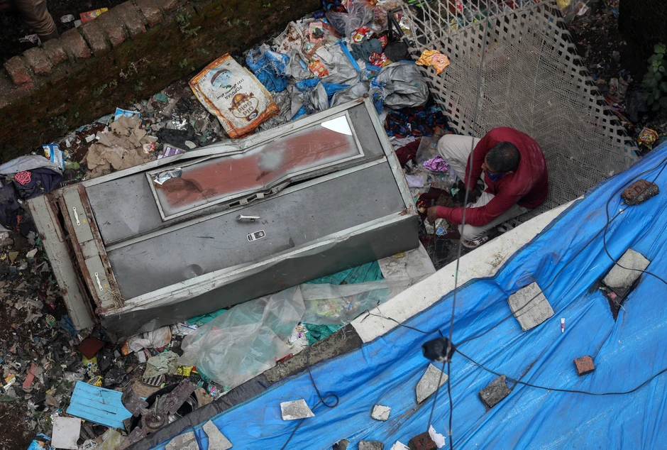 Rušenje zgrade u predgrađu Mumbaja