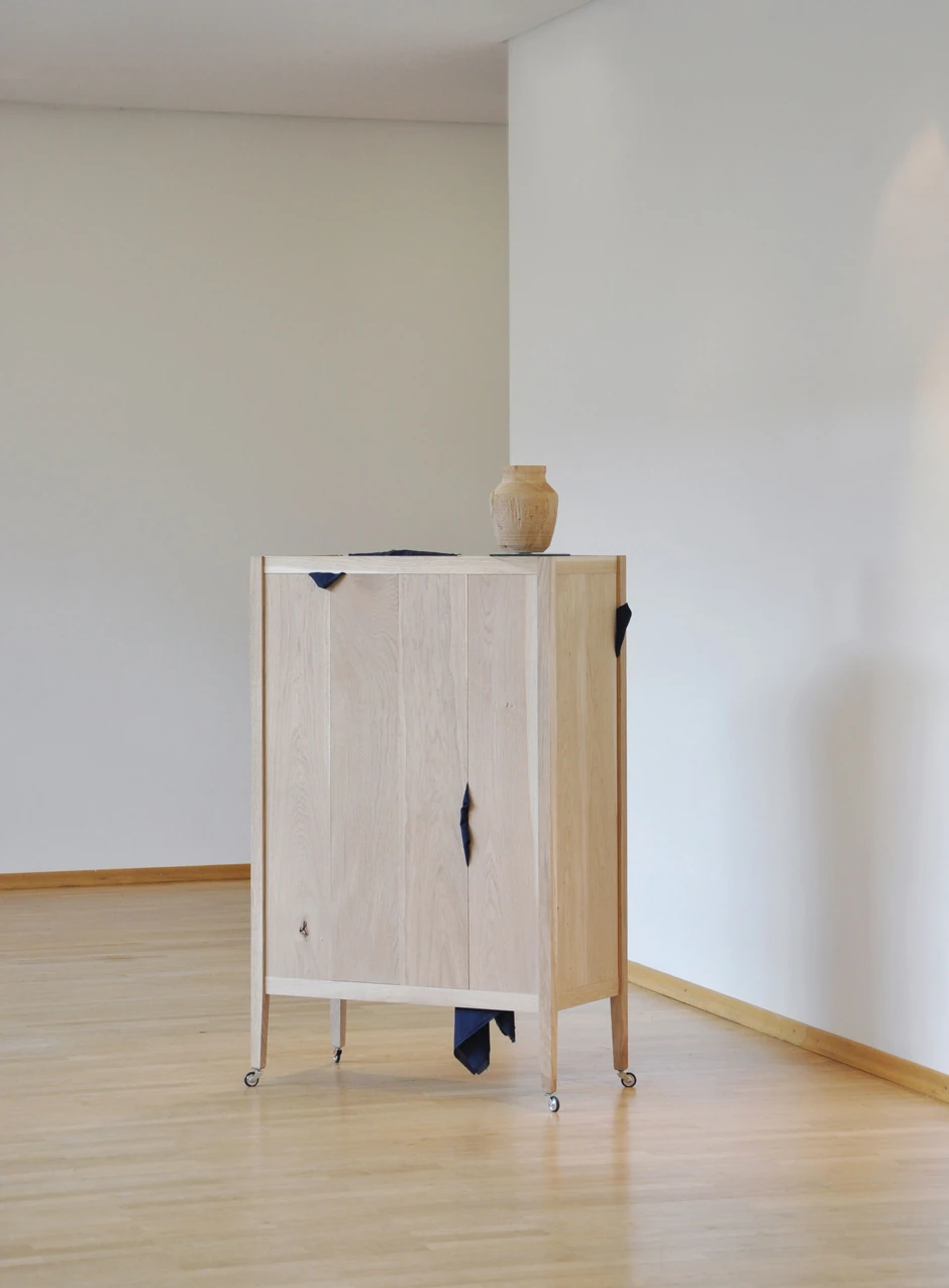 Asako Široki, Orman nesposoban da sucuva ijednu tajnu