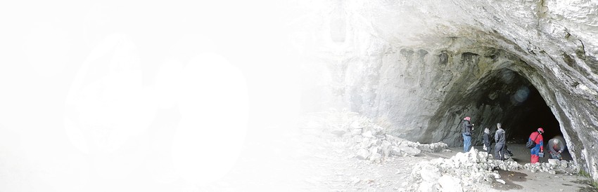 Ulaz u Ledenu pećinu