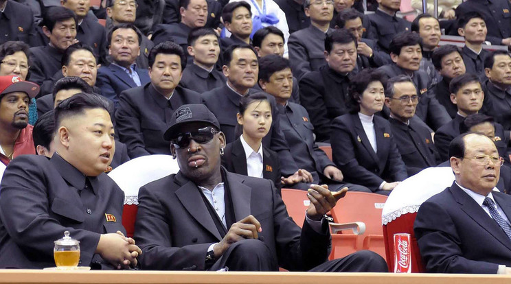 Dennis Rodman és Kim Dzsong Un /Fotó: MTI/EPA/KCNA