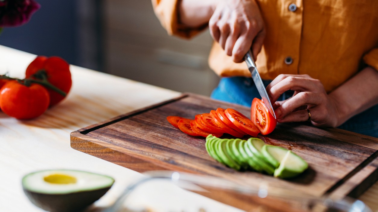 Výber správnej dosky na krájanie je veľmi dôležitý. (ilustračné foto)