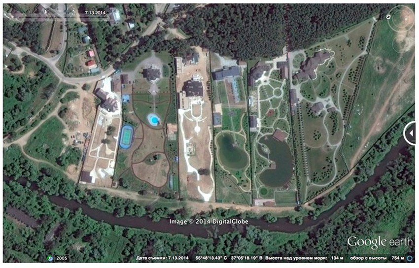 Ista je situacija sa imanjem Sergeja Prihodka, šefa predsedničke administracije