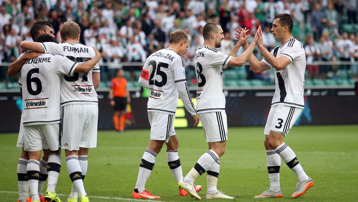 Piłkarze Legii Warszawa doznali porażki z beniaminkiem bułgarskiej ekstraklasy CSKA Sofia 0:1 (0:1) w rozegranym w Austrii sparingu. Bramkę w 13. minucie zdobył Arsenio.