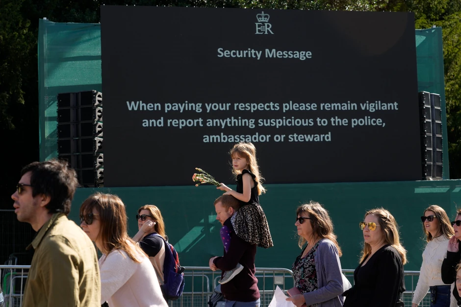 Odavanje pošte kraljici, Vindzor