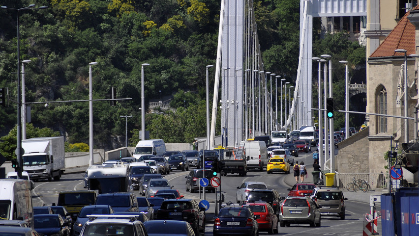 Újabb budapesti kerületekben vezetik be a 30 kilométeres sebességkorlátozást: íme, a részletek