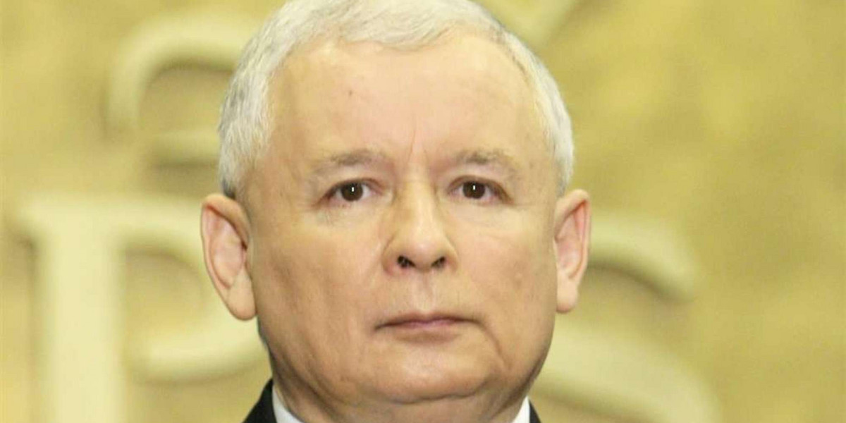 Prezes Kaczyński czeka na zdjęcie brata