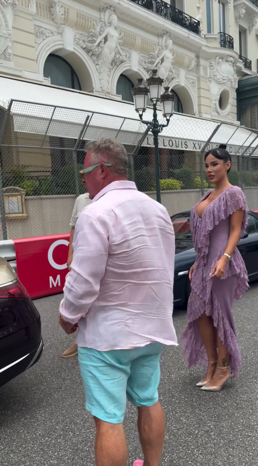 Uživa u luksuzu nakon afere: Aleksandra Subotić se baškarila u Monte Karlu