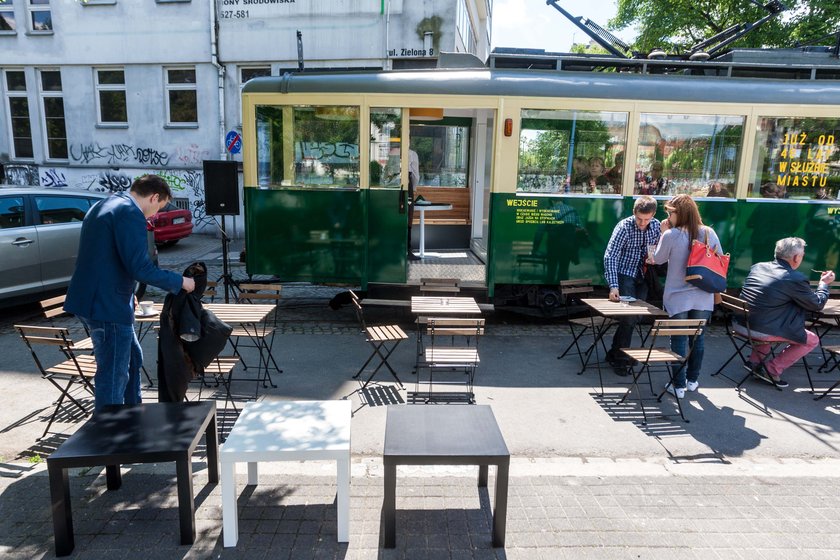 Tramwajowa kawiarenka już otwarta