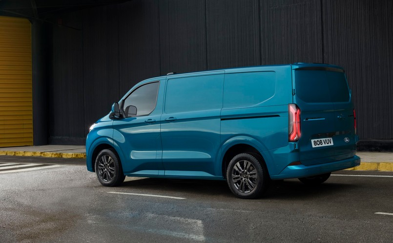 Ford E-Transit Custom