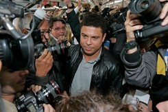 Ronaldo waży... 118 kg. Słynny Brazylijczyk idzie na dietę