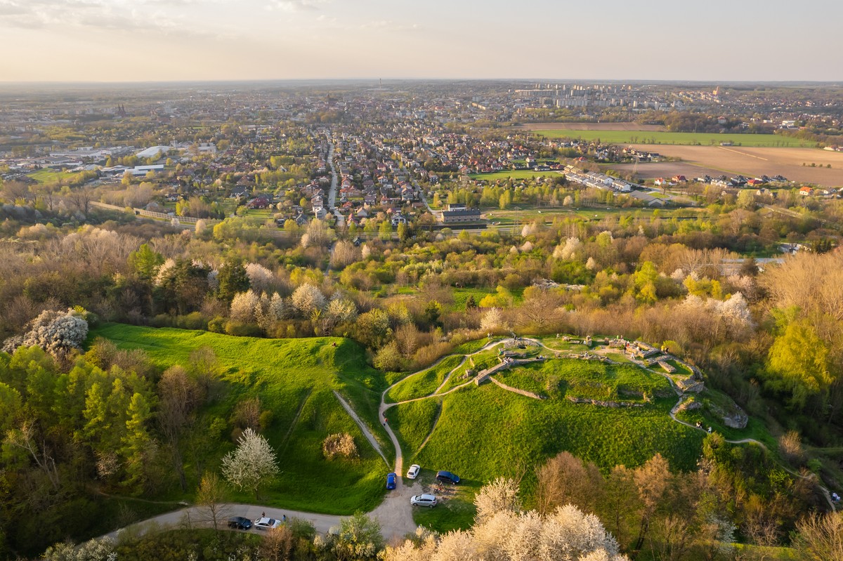 wieś miasteczko małe miasto krajobraz panorama województwo gmina powiat